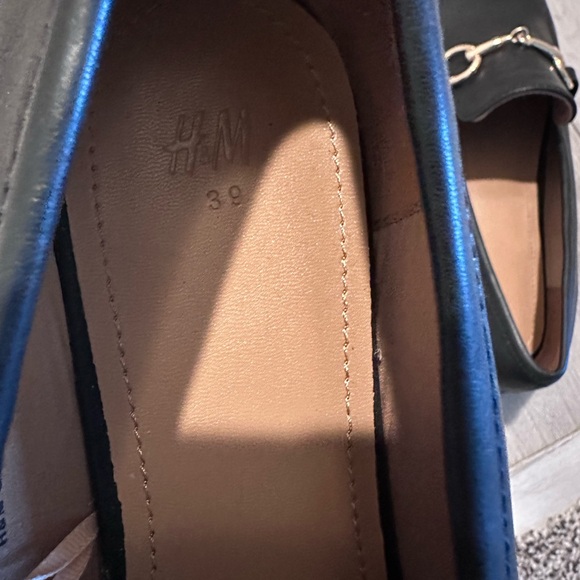 H&M Black Leather Slip-On Loafers with Gold Accent - Picture 3 of 8